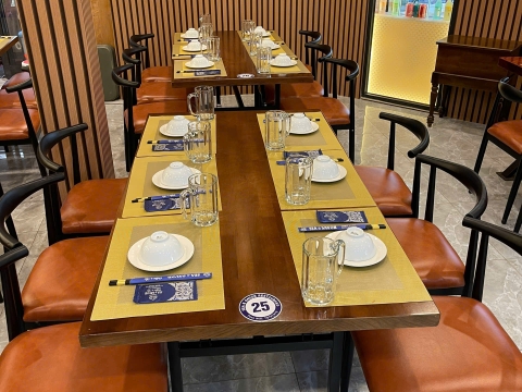 Sea & savor restaurant
